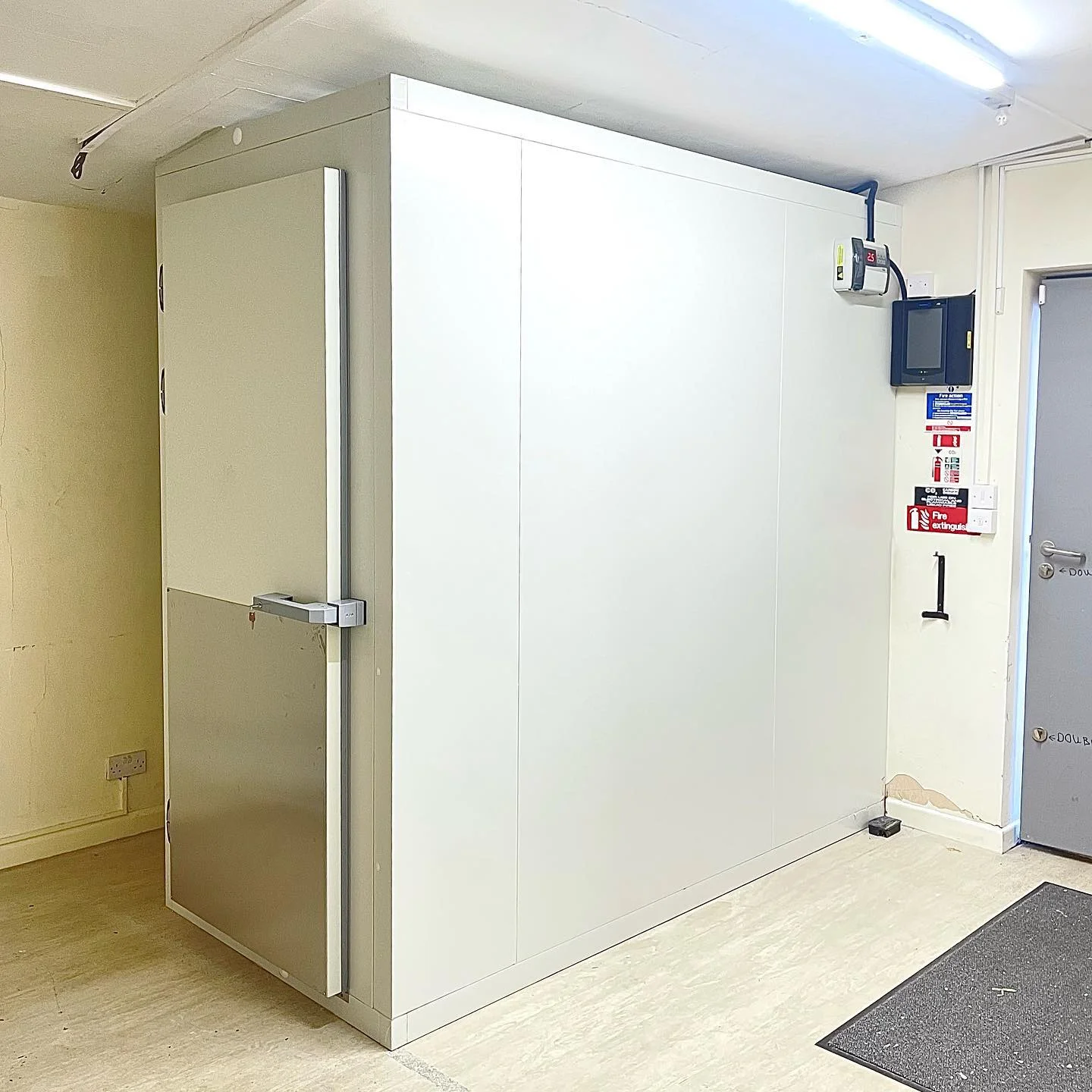 walk in cold room img2